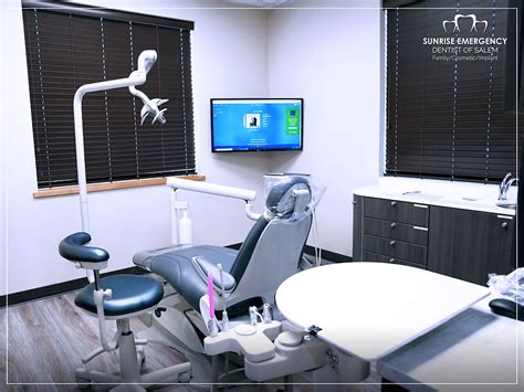 emergency dentist salem oregon.